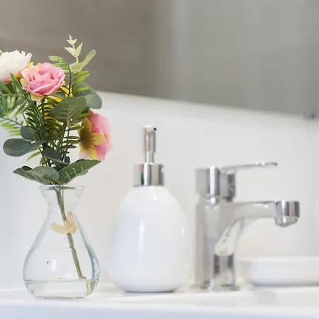 アパート Le Soleado - 4 Prs - Espace De Travail Et Wifi ペルピニャン